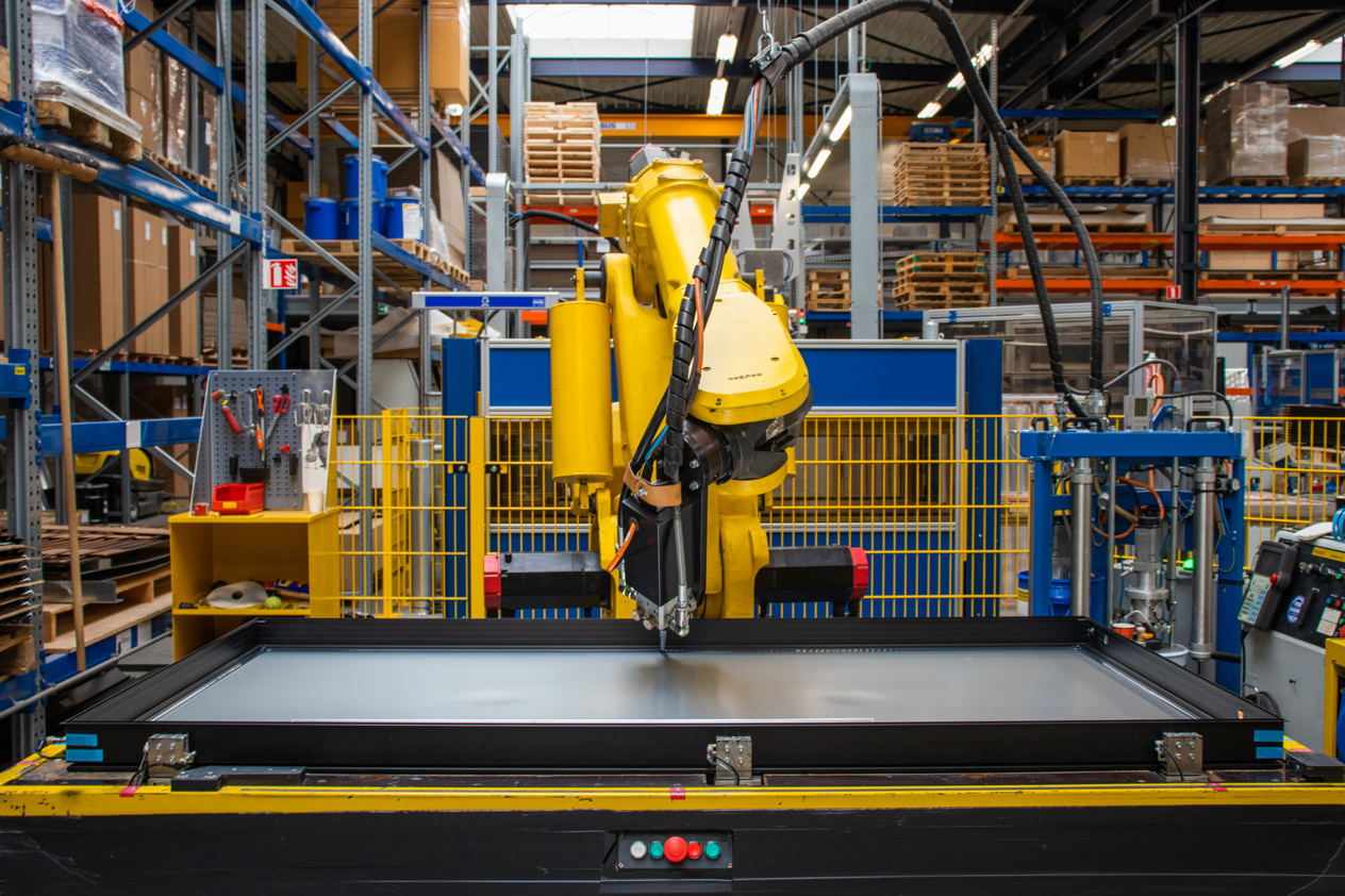 HR energy PVT paneel productie robot