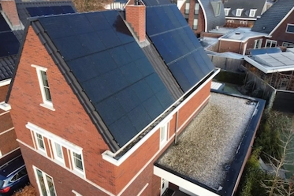 PVT-panelen op dak vrijstaande woning